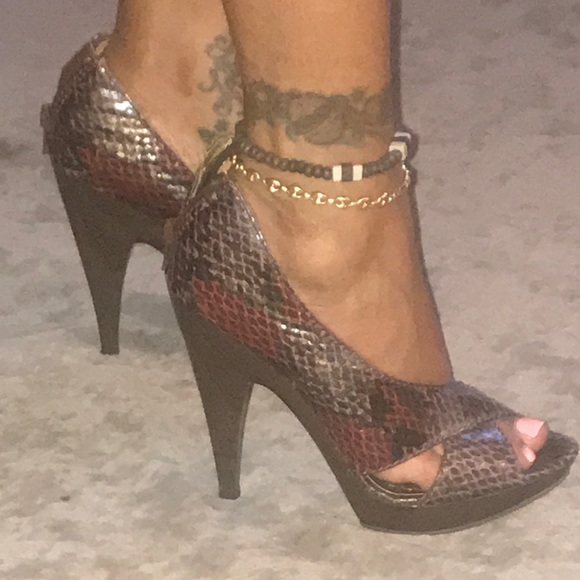 Steven by Steve Madden Size 7 Reptile 5in heels - Picture 1 of 8